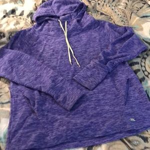 Slightly oversized sweatshirt